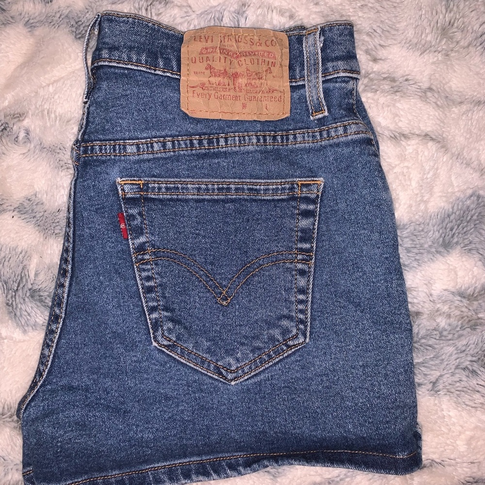 vintage LEVIS JEAN SHORTS